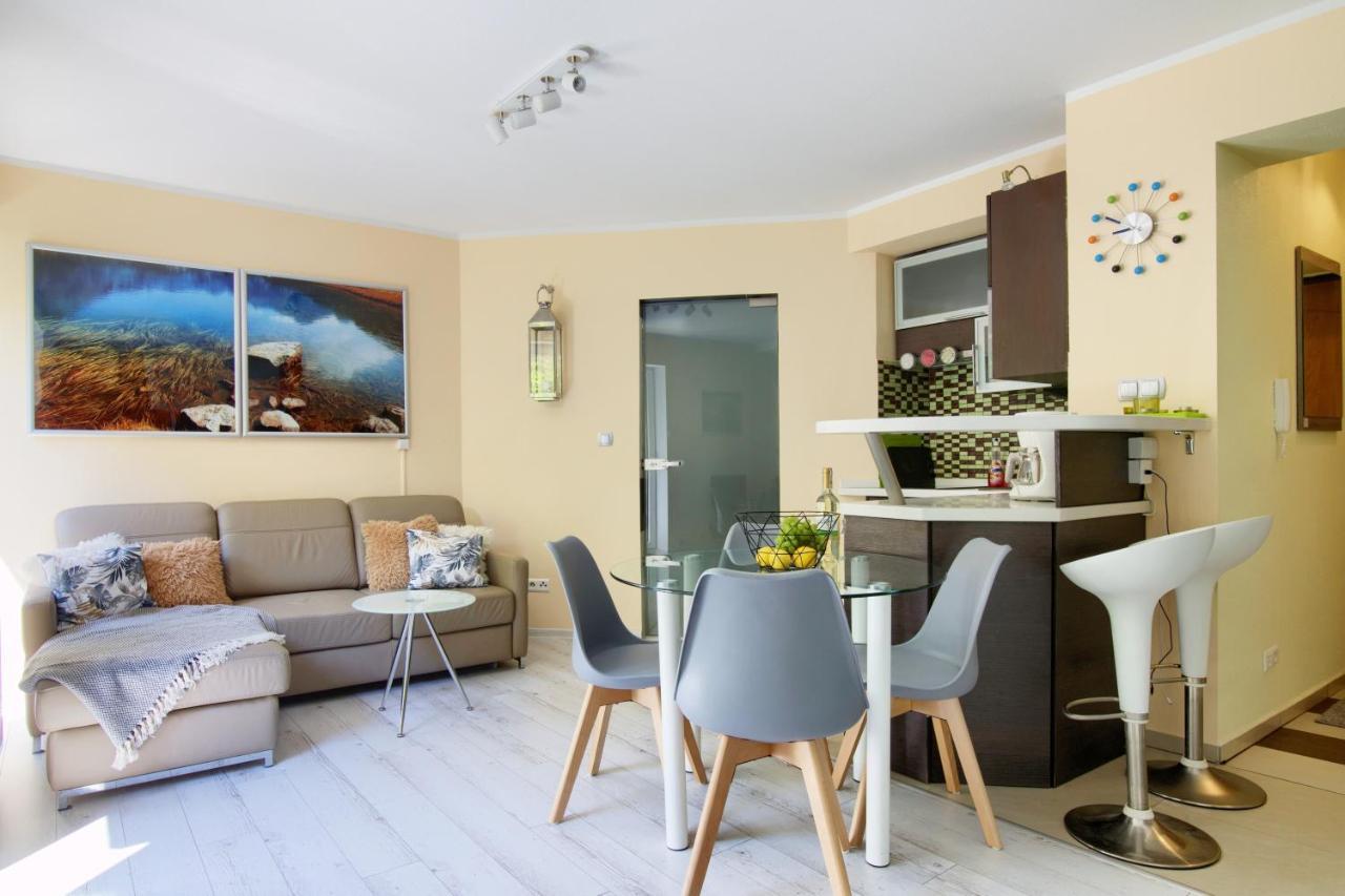 Апартаменты Apartament Bursztyn 2 Свиноуйсьце Экстерьер фото