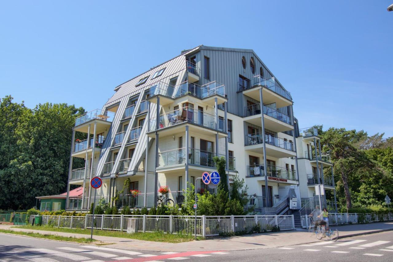 Апартаменты Apartament Bursztyn 2 Свиноуйсьце Экстерьер фото